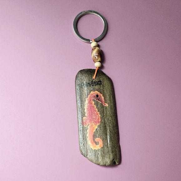 Palm Beach Wooden Seahorse Keychain with Orange Design Handcrafted - Picture 5 of 16